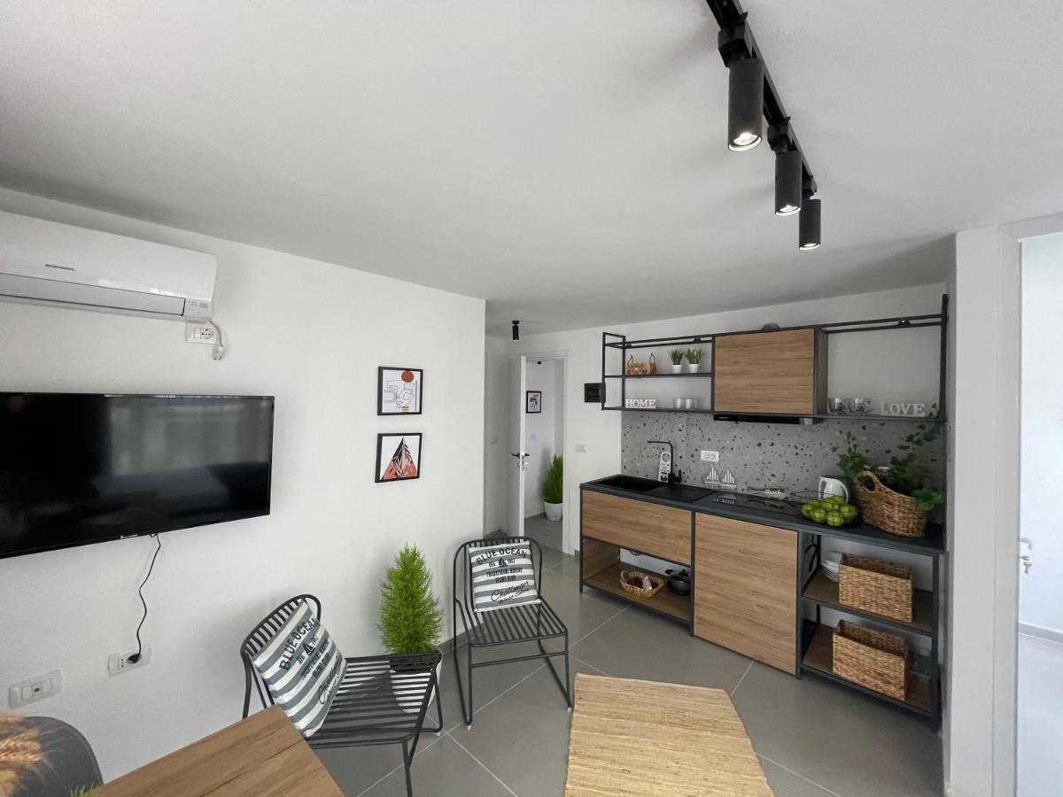 Vela Apartaments 4 Sarandë 外观 照片