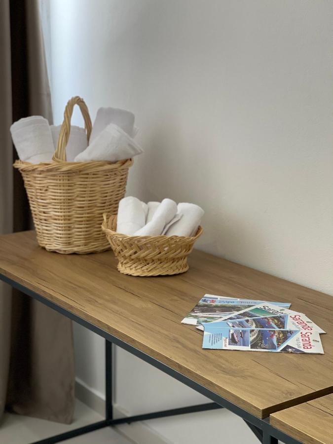 Vela Apartaments 4 Sarandë 外观 照片