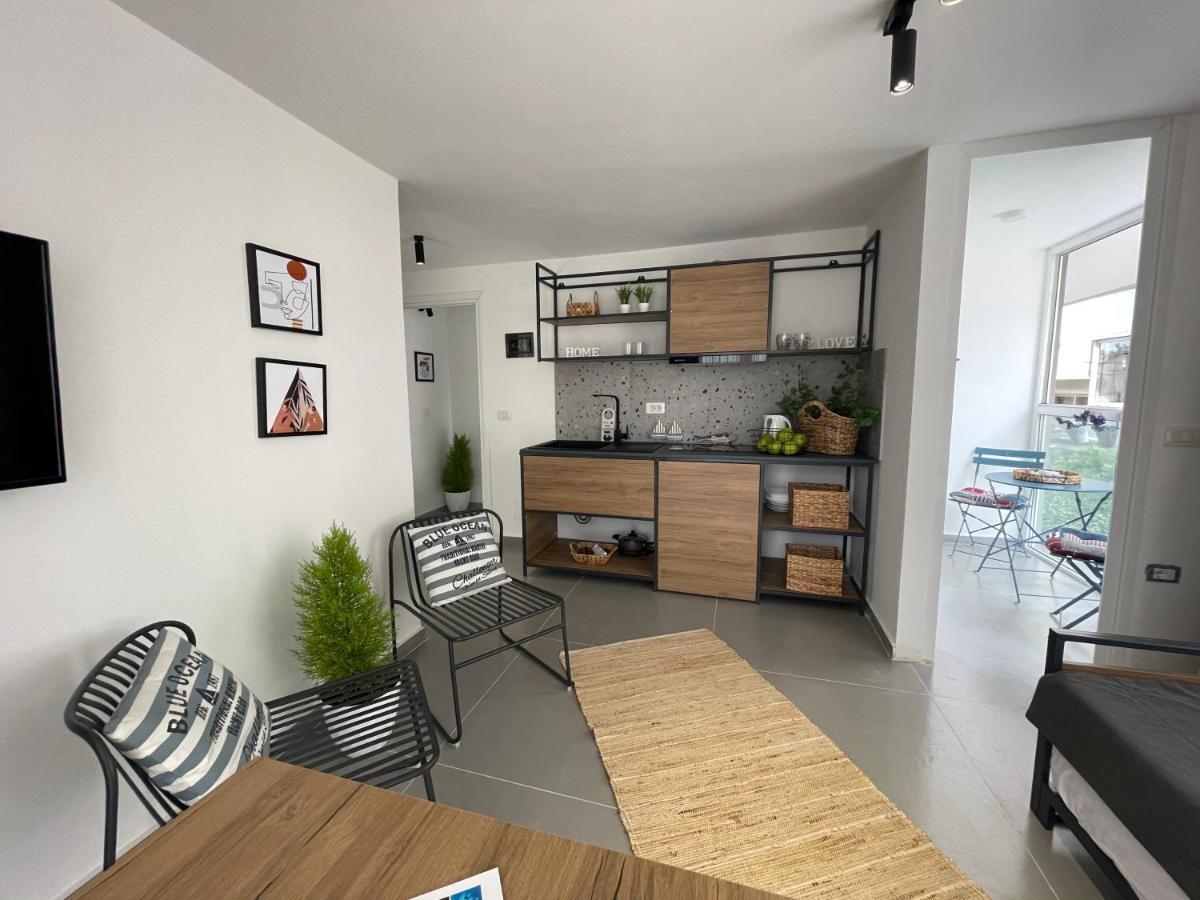 Vela Apartaments 4 Sarandë 外观 照片