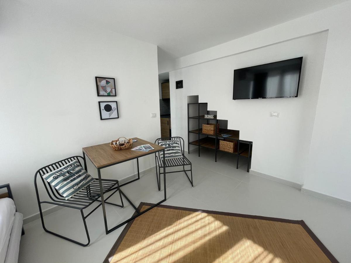 Vela Apartaments 4 Sarandë 外观 照片